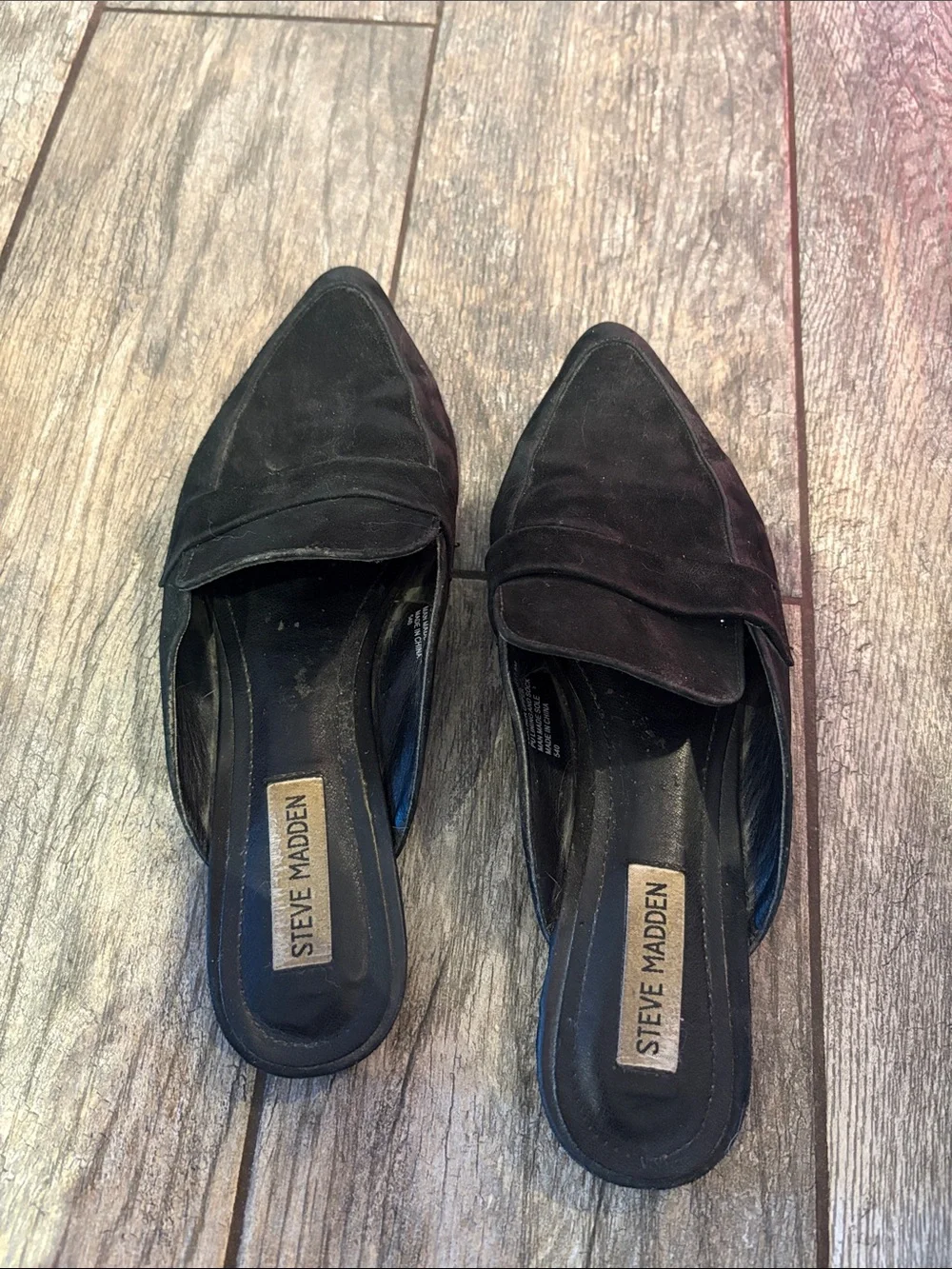 Classic Black Suede Pointed-Toe Loafers - Women's